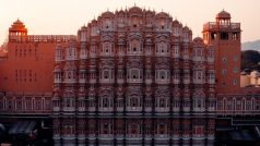 Padharo Mahre Des: Soon Explore Jaipur With Prepaid Travel Cards. Deets Here